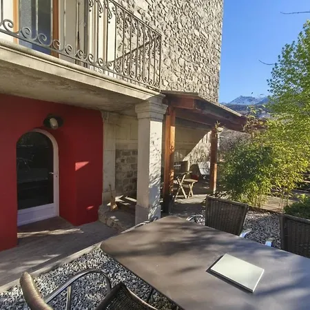Appartement Au Rez De Jardin D'une Mexicaine